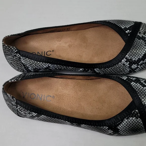 Vionic Caroll snakeskin leather flats - Picture 6 of 7